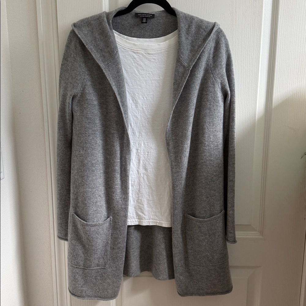 NEW Saks Fifth Avenue Gray Hooded 100% cashmere long Cardigan - Picture 9 of 11